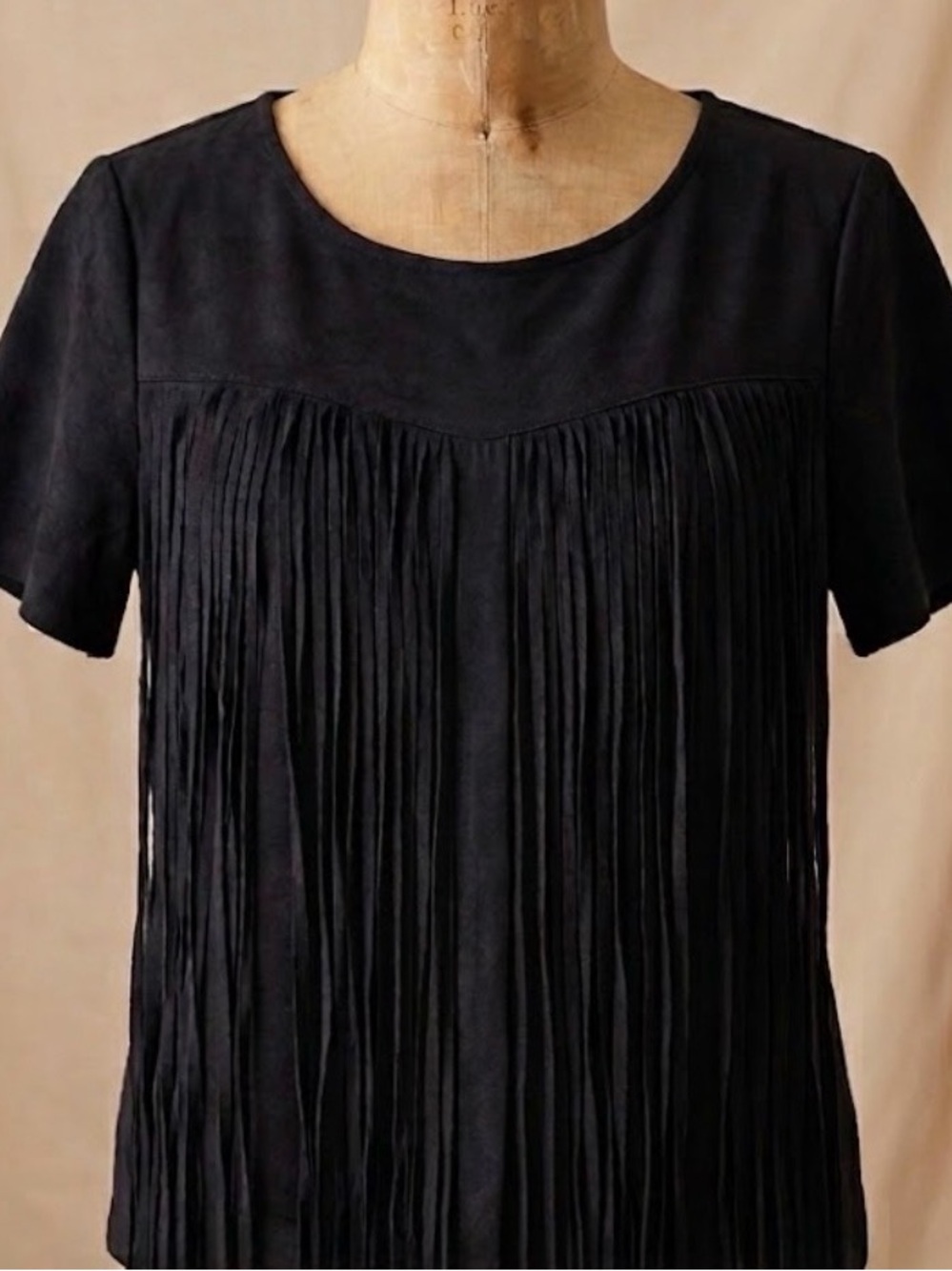 Fringe Festival Top Shirt Short Sleeve Black Suede Boho Western Skies Are Blue M